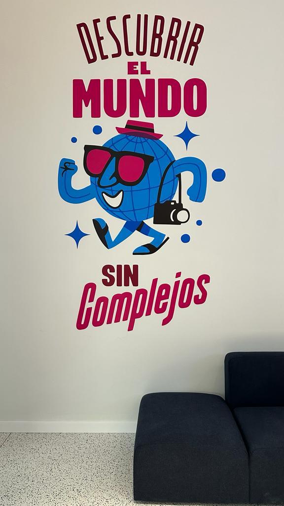 Campaña de Nautalia Viajes "Descubrir el mundo sin complejos"